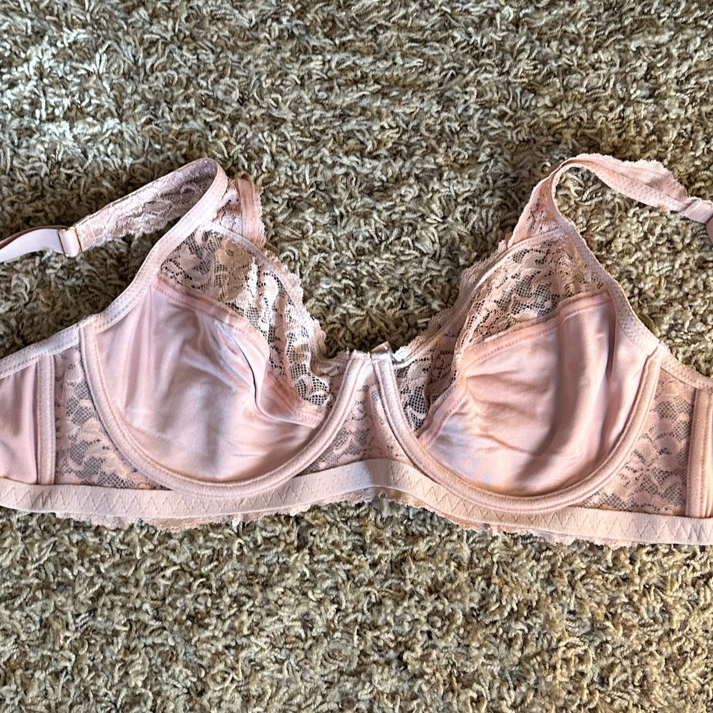 Bra - Picture 2 of 2